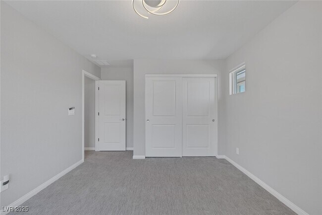 Building Photo - 440 Harmony Bay Ave