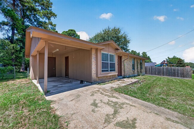 Building Photo - 102 Libby Cir