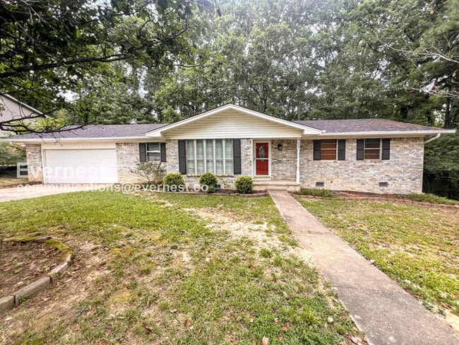 Building Photo - 903 Bristol Dr