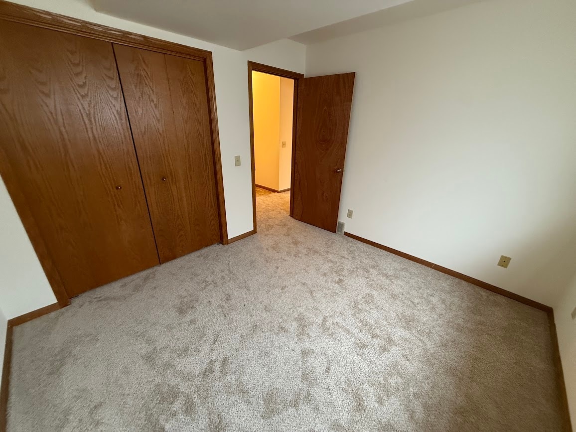 Building Photo - 1627 Rustic Dr