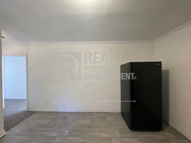 Building Photo - 3936 Spencer Cir