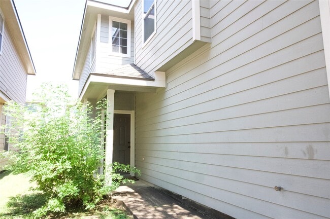 Building Photo - 12427 Oriole Lake Way