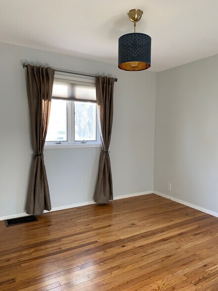 Building Photo - 2835 Edgewood Ave S