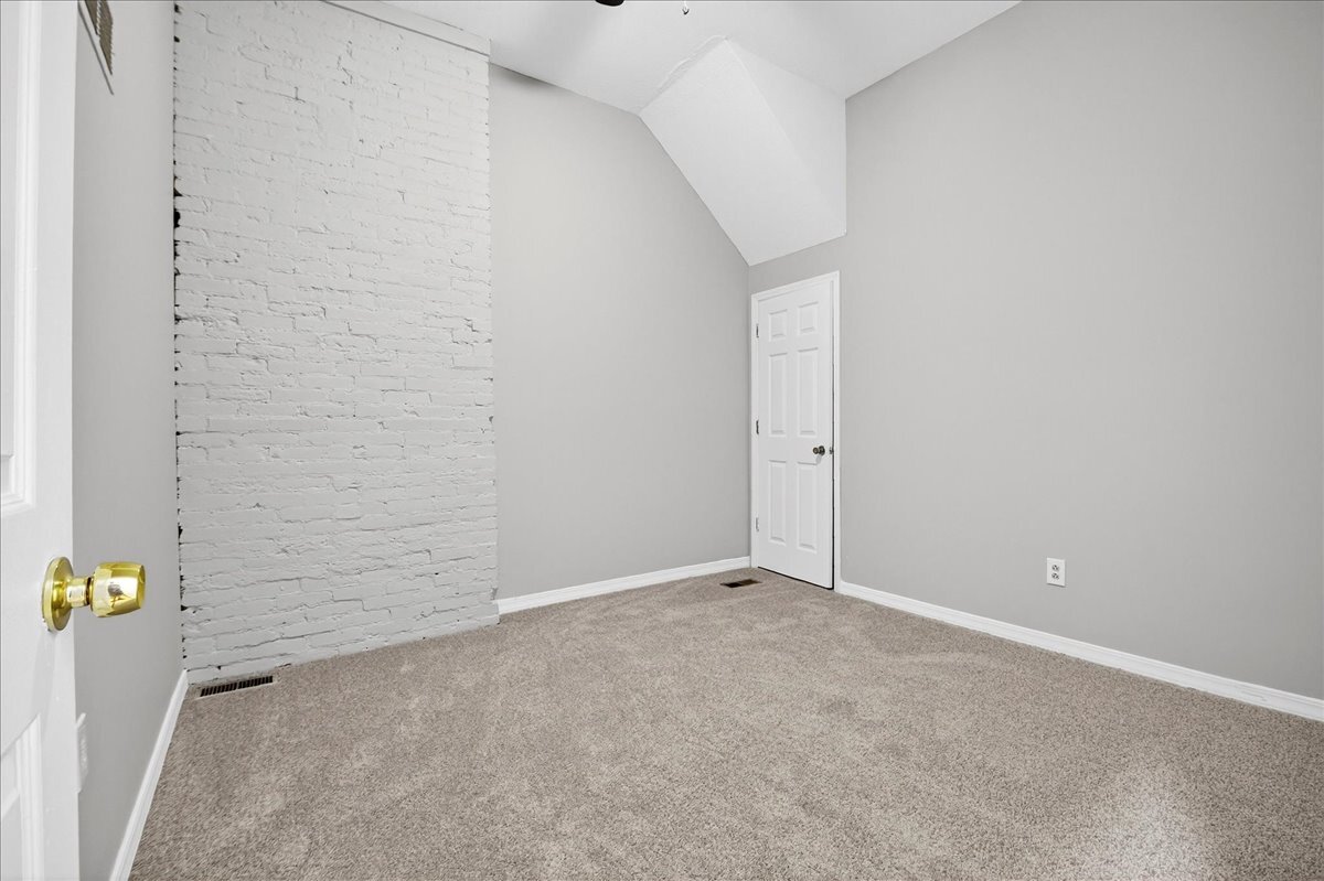 Building Photo - 2352 S 10th St