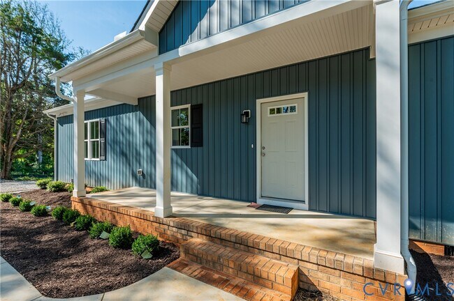 Building Photo - 1393 Broad St Rd
