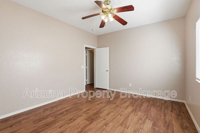 Building Photo - 13285 W Gelding Cir