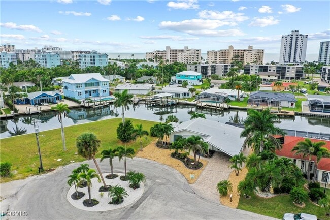 Building Photo - 10 Clearview Blvd