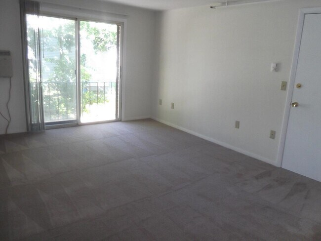 Building Photo - 93 West St