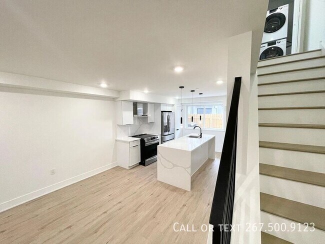 Building Photo - 2605 E Boston St