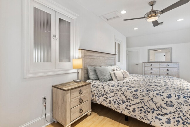 Building Photo - 4166 Old Lazy River Rd