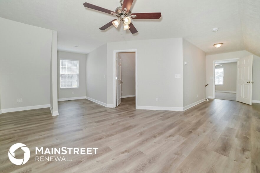 Building Photo - 3821 Hillside Terrace Ln