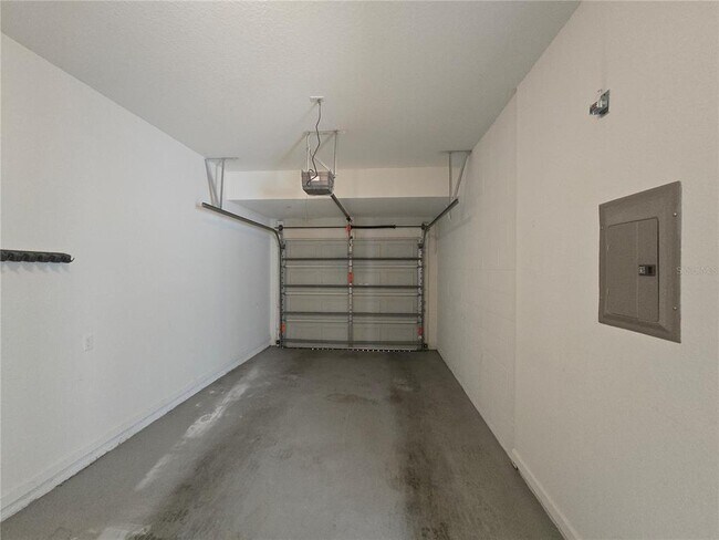 Building Photo - 3542 Shallot Dr