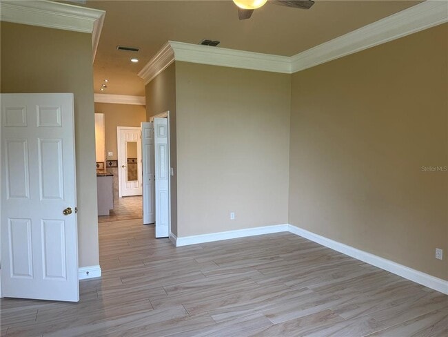 Building Photo - 2910 Philippe Pkwy