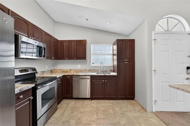 Building Photo - 11808 Skylake Pl