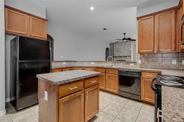 Building Photo - 4321 Twinleaf Dr