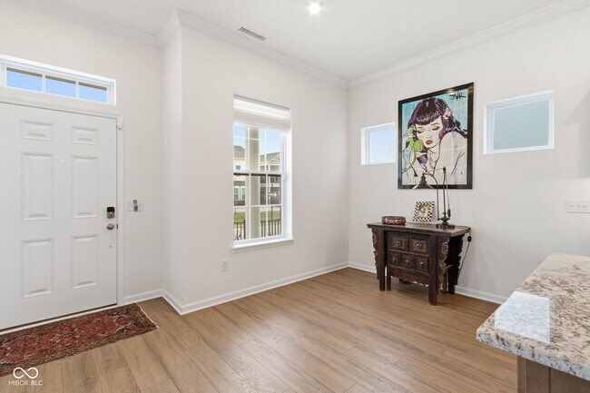 Building Photo - 776 Templeton Dr