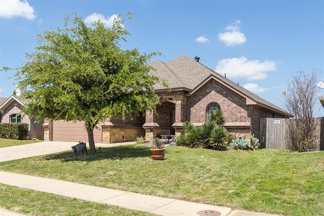 Building Photo - 1120 Whispering Meadows