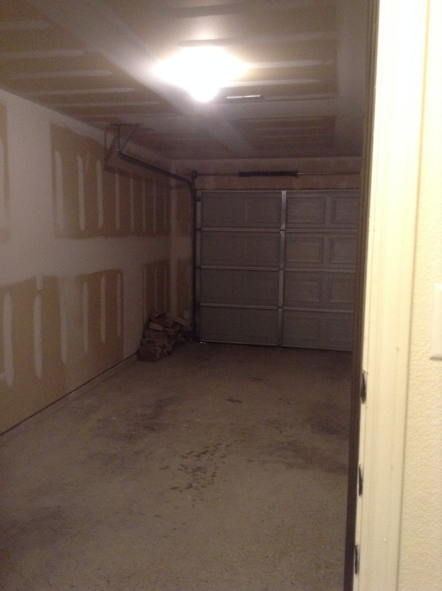 Garage - 8124 Doreen Ave