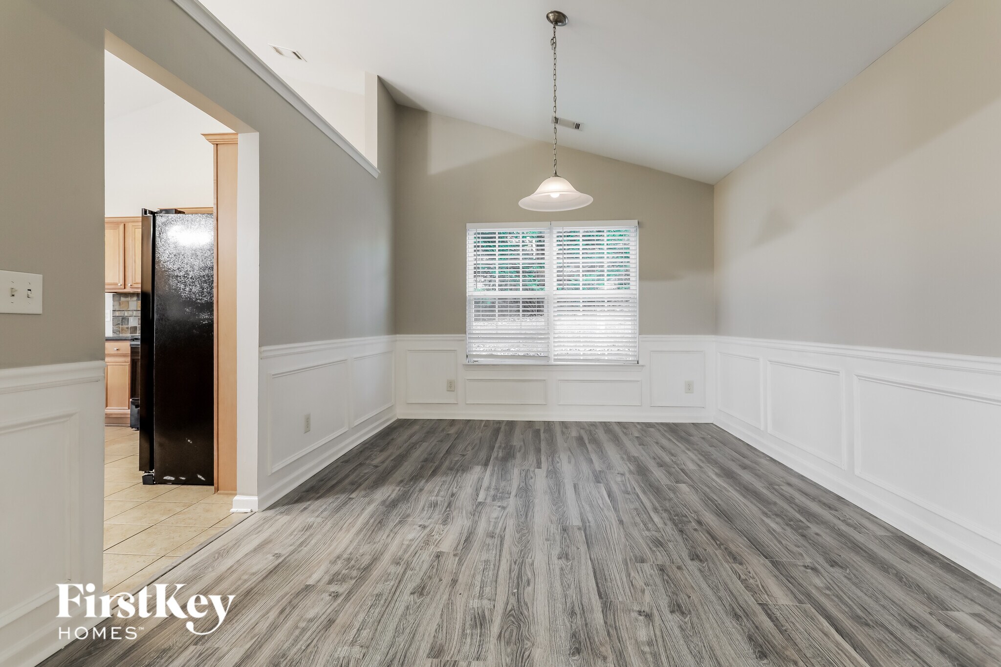 Building Photo - 6732 Carriage Walk Ln