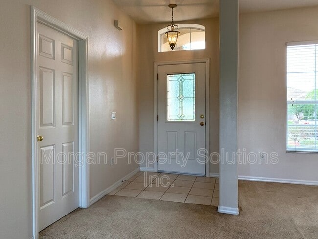 Building Photo - 3405 Great Pond Dr