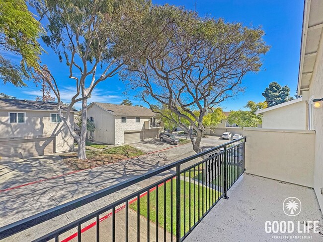 Building Photo - Bright, Newly Renovated 2BR in Peaceful UTC Community