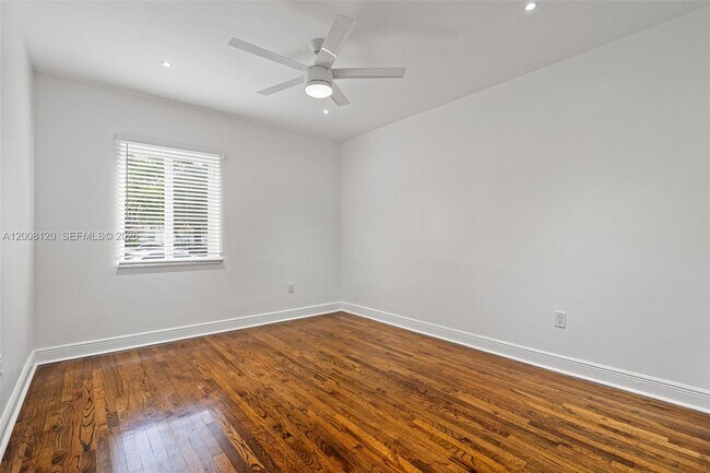 Building Photo - 3500 Ponce de Leon Blvd