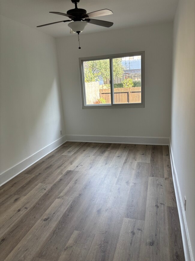 Bedroom - 713 Amoroso Pl