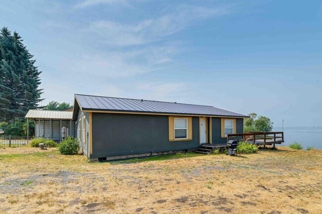Building Photo - 37458 Modoc Point Rd