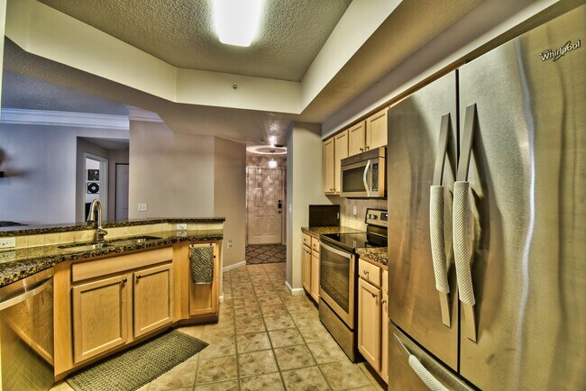 Building Photo - 224 Murcia Dr