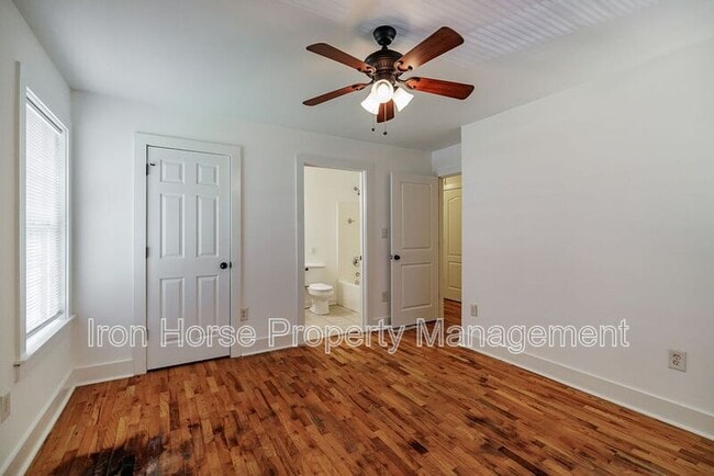 Building Photo - 205 Third Street