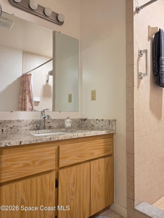 Building Photo - 2900 S Vassar St