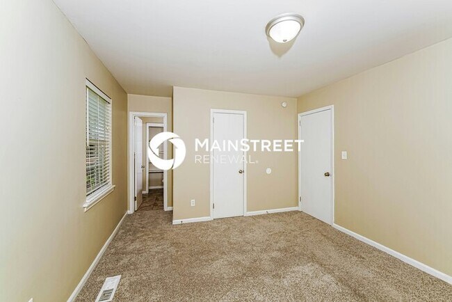 Building Photo - 3 Bedroom Pet-Friendly Home in Birmingham,...