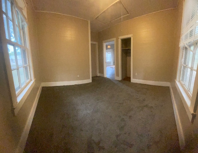 Building Photo - 186 Washington Ave