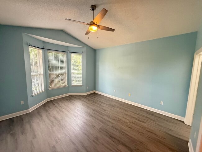 Building Photo - 9697 Leeward Way