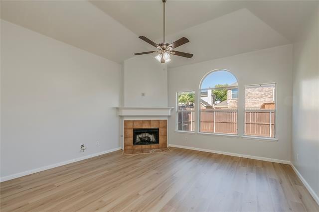 Building Photo - 9208 Clearview Dr