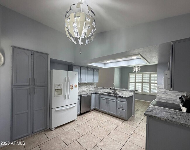 Building Photo - 11815 N 65th Dr