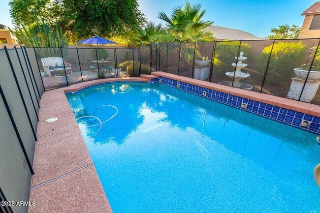 Building Photo - 42422 W Bravo Dr