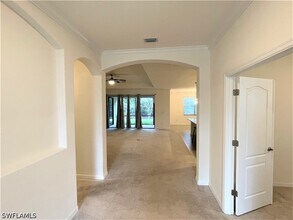 Building Photo - 9353 Glenforest Dr