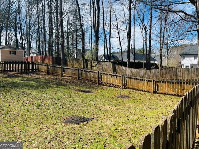 Building Photo - 155 Woodstream Dr