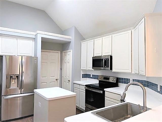 Building Photo - 3132 Kettle River Ct