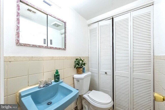 Building Photo - 9832 Buckner Rd