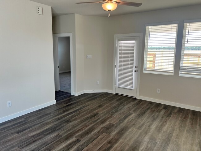 Building Photo - 15431 Dapple Blf Ln