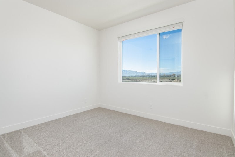 Building Photo - 362 S 1080 W