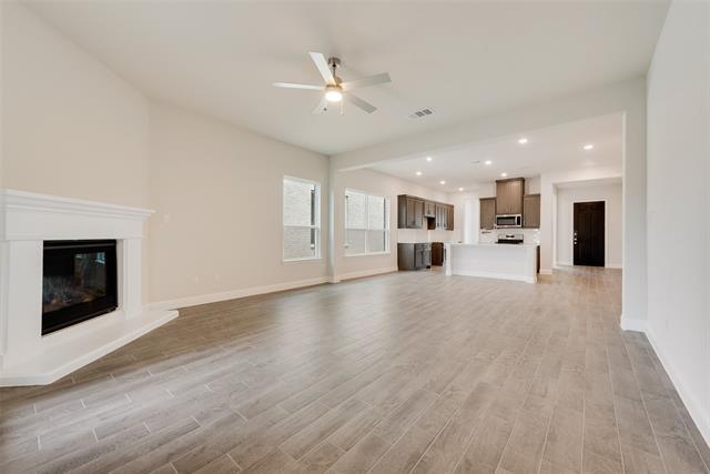 Building Photo - 703 Parrino pkwy