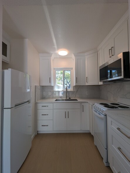 Building Photo - 34362 Enea Terrace