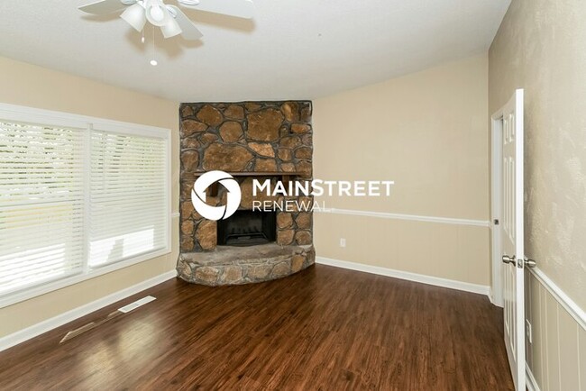 Building Photo - 3915 Libra Ln NW
