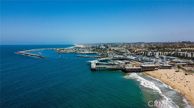 Building Photo - 2209 Carnegie Ln