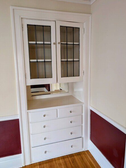 Building Photo - 416 Yarmouth Rd