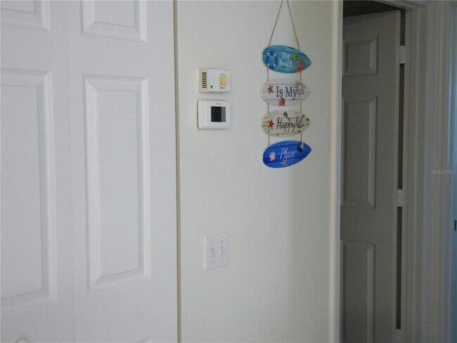 Building Photo - 8369 Wingate Dr