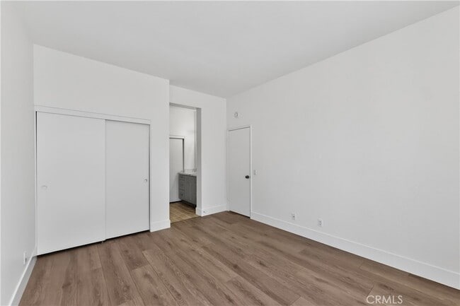 Building Photo - 18 Glen Cove